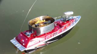 TESTING BAIT BOAT