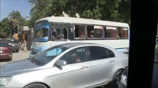 Почти учебное пособие. Как проехать перекрёсток в Каире.