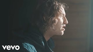 Dean Lewis - Waves (Official Video)