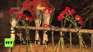 Russia: Mourners lay flowers at Volgograd's bombing sites