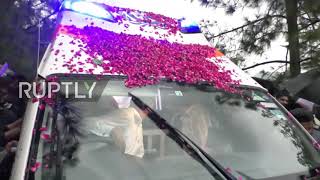 Pakistan: Thousands attend state funeral of nation's "father of nuclear bomb"