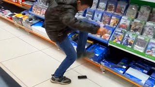 СЛОМАЛ ТЕЛЕФОН ПОТОМУ ЧТО, РОДИТЕЛИ НЕ КУПИЛИ PS4