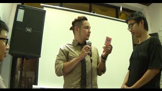 Ảo thuật gia Lê Việt Anh ( AD ) biểu diễn tại sự kiện cafe ảo thuật