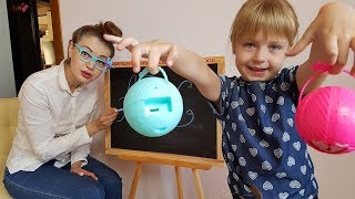 Куклы ЛОЛ – ПРОПАЛИ! Решаем задачу с куклами Лол Маргарита и Мама как в  Школе LOL dolls by Margo