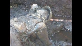 Раскопки на болоте по зимней войне. Excavations in the swamp on the war.