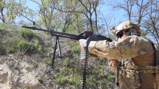Frag Out! PK PKM Pekaśka Machine Gun Test Drive