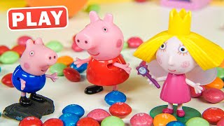 КукуРlay - Заклинание и Превращение Свинки Пеппы в Куклу - Новый год - Поиграйка