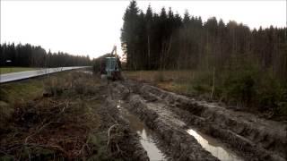 Timberjack 810B Mudding 1080p