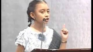 NATALIA lizet NIÑA INDIGENA CON SORPRENDENTE DISCURSO FELICIDADES