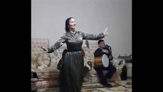 ЗОЛОТОЙ ГОЛОС ЧЕЧНИ  ЛУИЗА ЭЛЬЖУРКАЕВА ТАК КРАСИВО И ГРАЦИОЗНО  ТАНЦУЕТ...ХЕЛХАР БАЛ...
