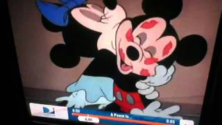 Mickey Minnie kiss