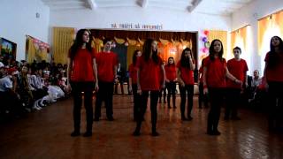Clasa 8-B Liceul Teoretic "Nicolae Casso"
