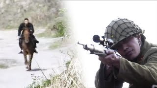 共軍隊長被狡猾的日軍打傷，女戰友聞聲趕來，頂著20個日軍的火力救人！ ️ 抗日