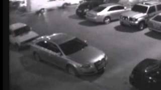 В Волгограде мужик поджигает автомобили
