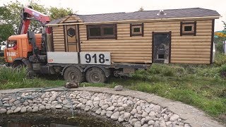 Непростая доставка перевозной бани и гриль-домика.