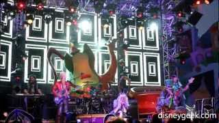 DCA: Mad T Party Band (Shout Clip)