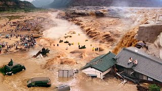 Apocalypse in Colombia! Evacuation! Millions of tons of water destroyed the country!