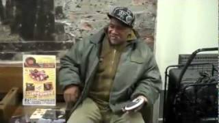 Der Mann mit der Goldene Stimme! - videokingz.de