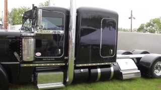 RoadWorks 2013 Peterbilt 389 Showtruck at Huron, South Dakota Wheel Jam Truck Show