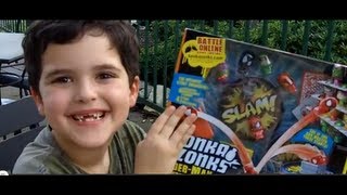 Marvel Bonkazonks Spider Man Stackrobatic Stunt Set by Hasbro Opening