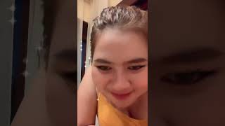 LIVE ANISA NURAULIYA