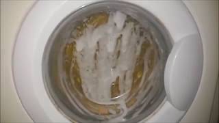 My parent's Indesit Sudslock spins on Daily 30 min