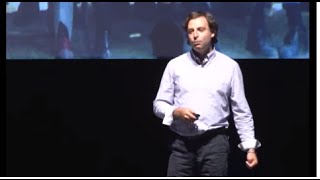 Democratizando la medicina | Andrés Valdivieso | TEDxSantiago