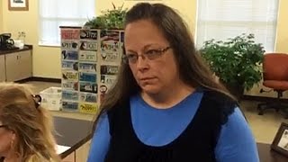 Kentucky County Clerk Kim Davis Defies SCOTUS, Refuses Marriage Licenses to Gay Couples Because God