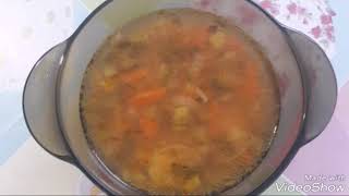 Суп "Рассольник" - суп с солеными огурцами и перловкой