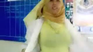 تعرض جسمها لحبيبها في المخبر