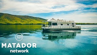Houseboating on Smith Mountain Lake, Virginia