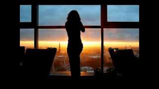Arksun feat. Kirsty Hawkshaw - Meteors