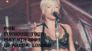 P!nk - Funhouse Tour (Live in London, England)