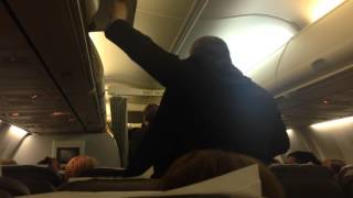 "Туалетный" дебошир на рейсе S7 74 Красноярск - Москва часть 2