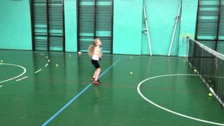 Драйв-воллей . Детский теннис, Лиза Довгопол, 5 лет. Drive-volley. Kids tennis,Liza,5 years old.