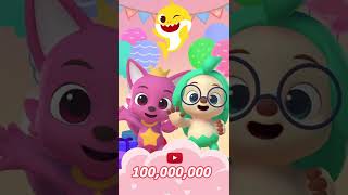 ¡100M Suscriptores en los canales de Pinkfong, Tiburón Bebé y Hogi en total! #shorts #100M #pinkfong