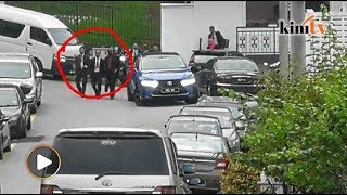 MACC officers spend two hours at Najib's residence