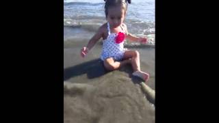 Peeing at the beach