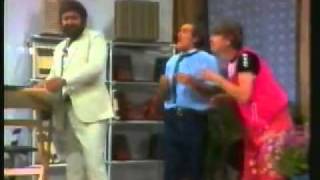 Os Trapalhoes - Fingir de Morto para Nao Pagar Divida