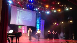 Worthy is the Lamb - Tôn vinh Chiên Con