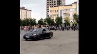 Вот как ЦЕШКА дрифтует г.Грозный.C63 AMG DRIFT CHECHEN REPUBLUCK/