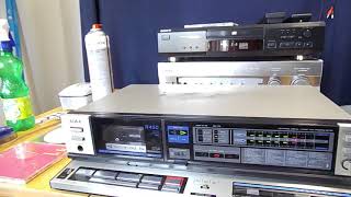 AIWA R450 es Oda vissza játszós pultos kazettás deck rendkivűl megkímélt állaptban! A készülék szaks