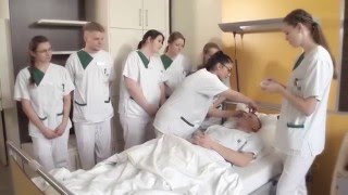 Deine Zukunft in Niedersachsen: Pflegeausbildung bei HELIOS