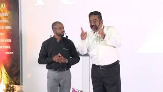 அவர் உயித்தெழுந்தார் උන්වහන්සේ නැවත නැගිටුණුසේක He is Risen