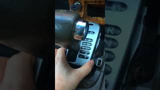 Замена подсветки (лампочки) АКПП Nissan Bluebird Sylphy 2001 г. кузов QG10
