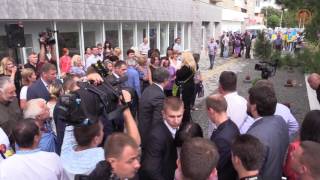В Мариуполе Порошенко перепутал активистов-экологов с "агентами Путина"