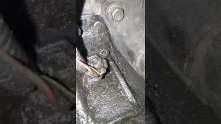 Nissan primera p12 замена датчика коленвала ..