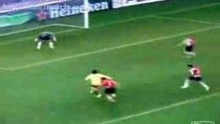 uno de los mejores defensas que era de chivas y del mundo!!!