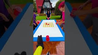GIRA EL VASO O TOMAS LA BEBIDA ASQUEROSA !!