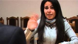Gladzor Hamalsaran , Usanoxneri mijazgayin orvan nvirvac humorayin film , 2011..